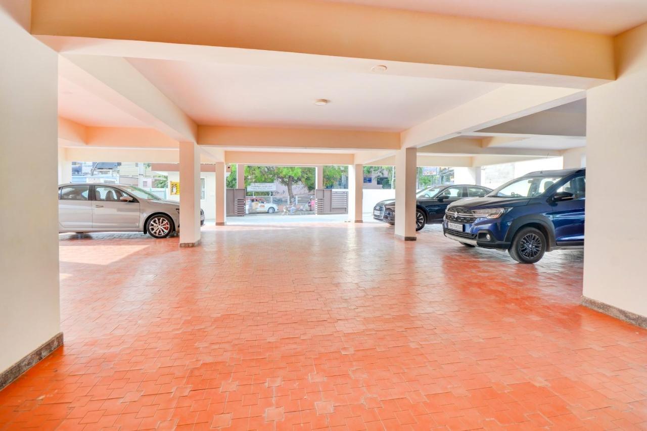 Mayfair Service Apartments Coimbatore Buitenkant foto