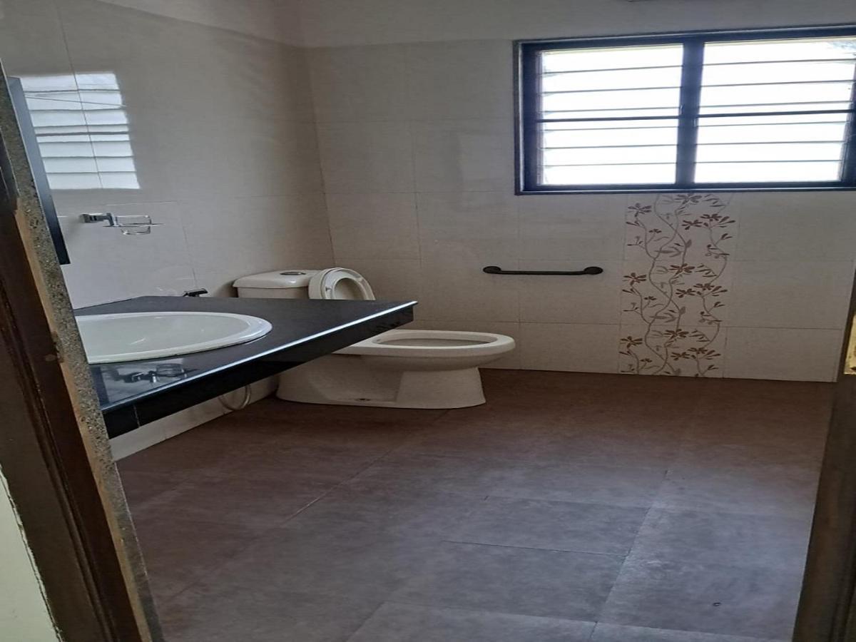 Mayfair Service Apartments Coimbatore Buitenkant foto